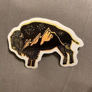 🌈20/$12🌈 Buffalo Mountain Design Sticker